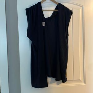 Buttercream navy ribbed cardigan. VGUC.